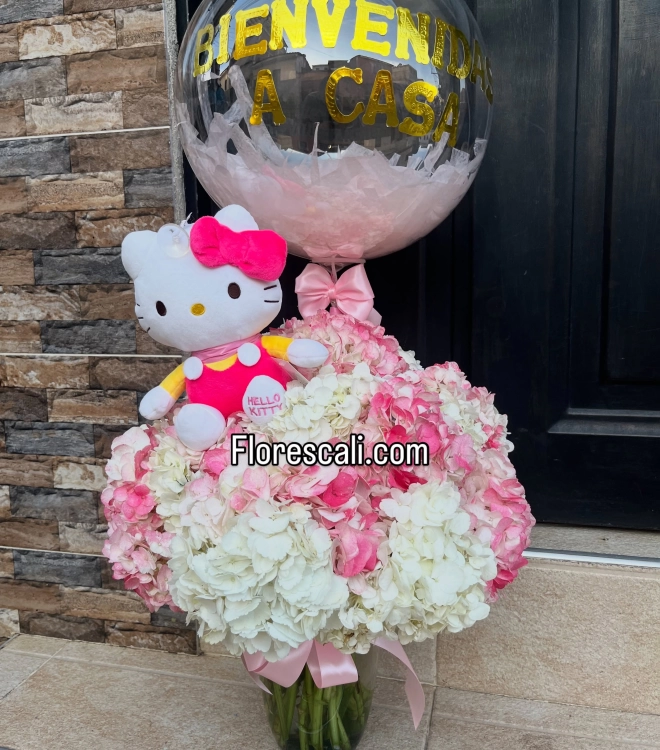 Jarron de hortensias con peluche cali