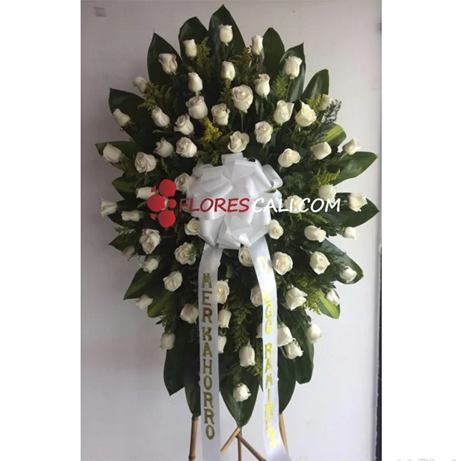 Corona fúnebre blanca 