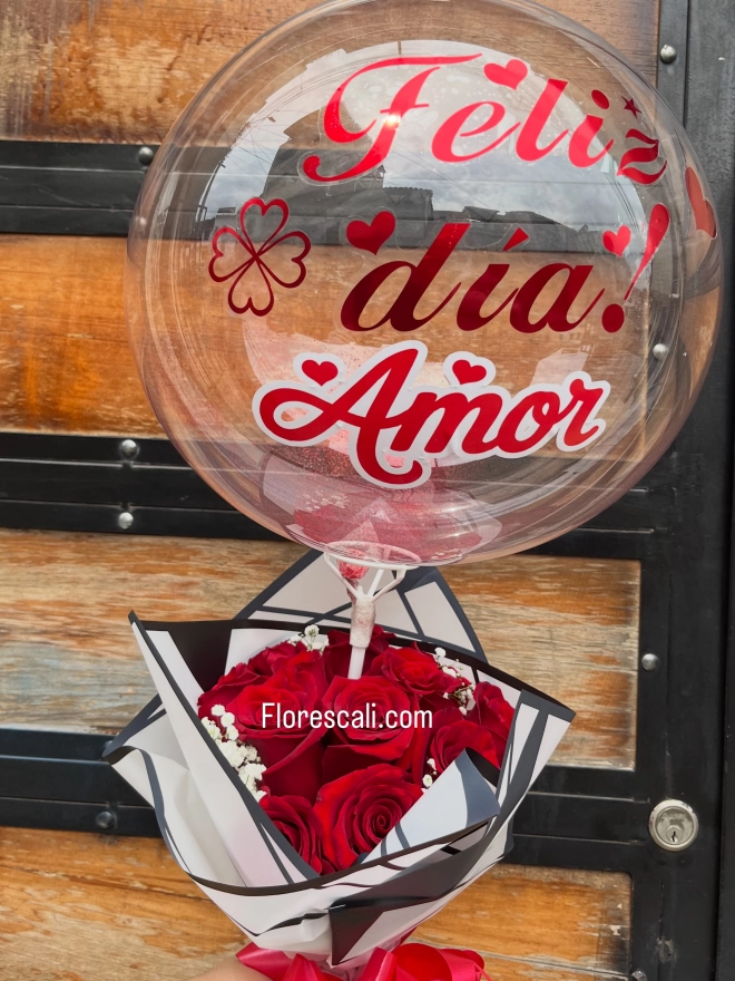 Bouquet para graduacion rosas y globos en cali