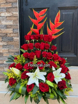 Arreglo rojo para enamorar flores cali
