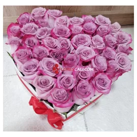 Corazòn rosa morada para ti, arreglos florales aniversario