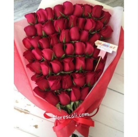 Bouquet escalera rojo dia de la mujer en cali 