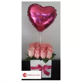 Cubo de rosas rosadas con cubo en cali 