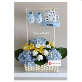 Arreglo hortensias niño en cali