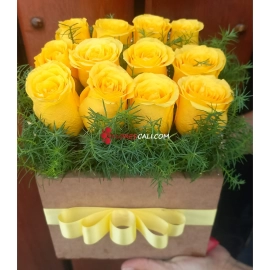 Cubo de rosas para enamorar